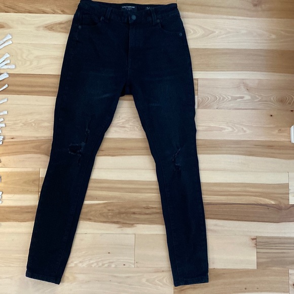 Lucky Brand black skinny jeans (Bella) in perfect condition Size 2/26 regular - Picture 2 of 6